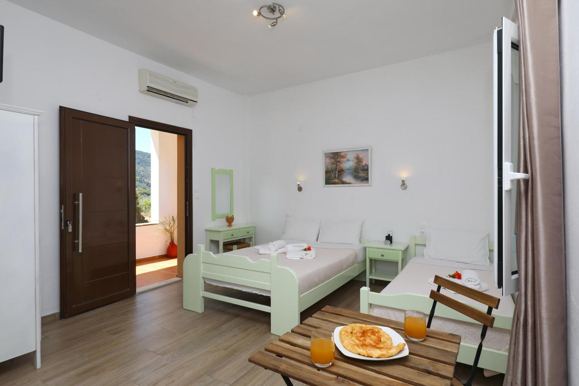 Tsoukalaria Studios Bandar Skopelos Luaran gambar