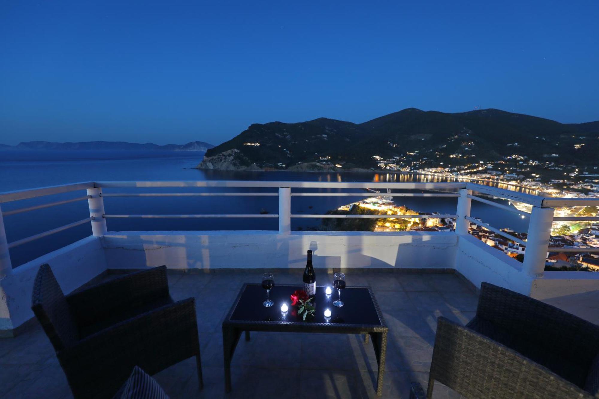 Tsoukalaria Studios Bandar Skopelos Luaran gambar