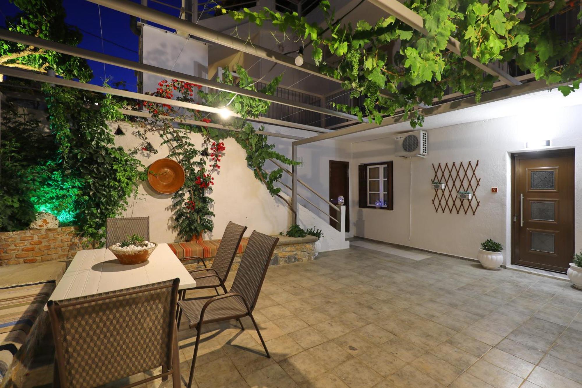 Tsoukalaria Studios Bandar Skopelos Luaran gambar